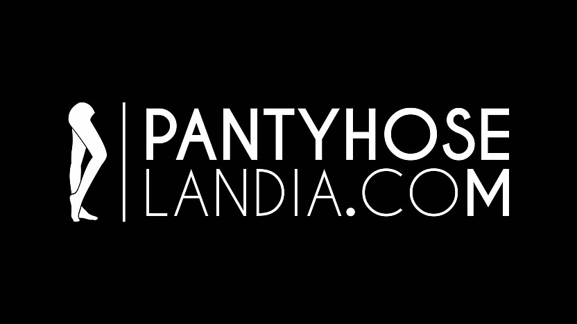 Anastasia_Devine_and_Kaia_Kane_Stripper_School_video