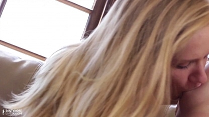 Horny_blondes_ripping_pantyhose_video